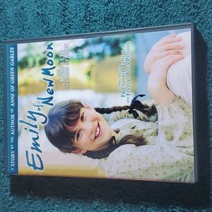 Emily of new moon the complete second season dvd set